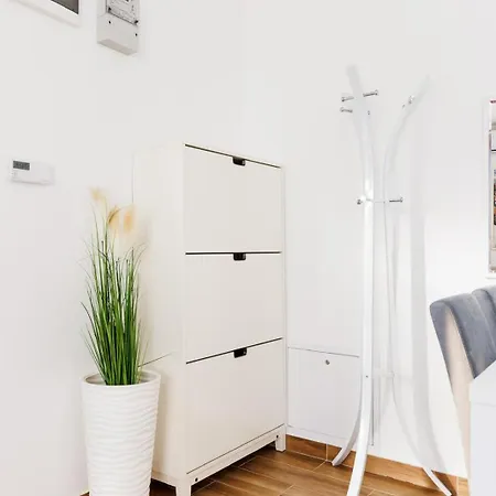 Kalina Apartment *